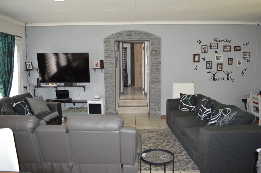 3 Bedroom Property for Sale in Doringkruin North West